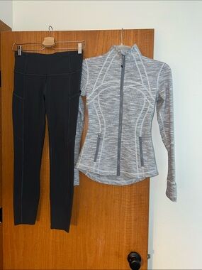 Bundle: Lululemon Athletica grey Fast and Free Leggings 6 AND Define Jacket 4